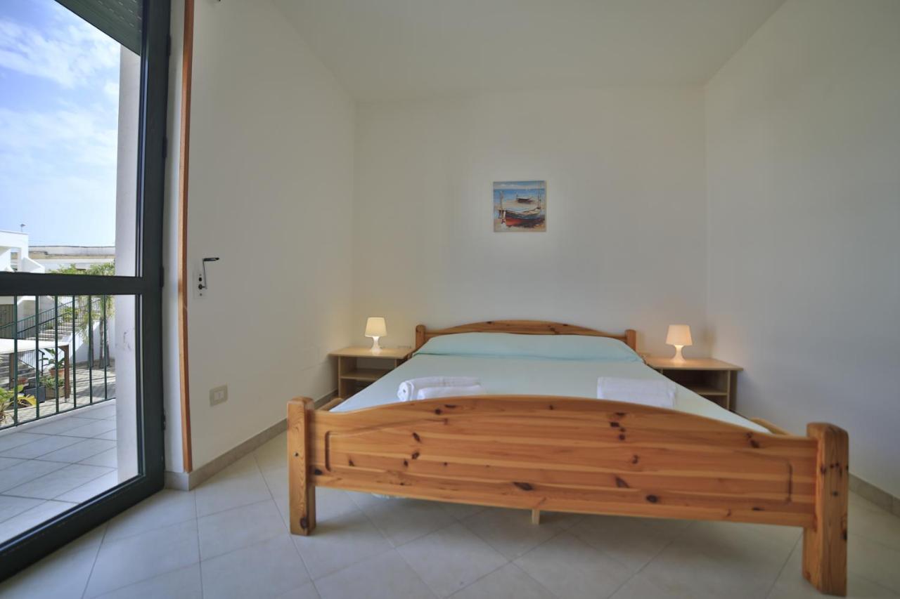 Residence Cala Verde マリーナ・ディ・マンカヴェルサ エクステリア 写真
