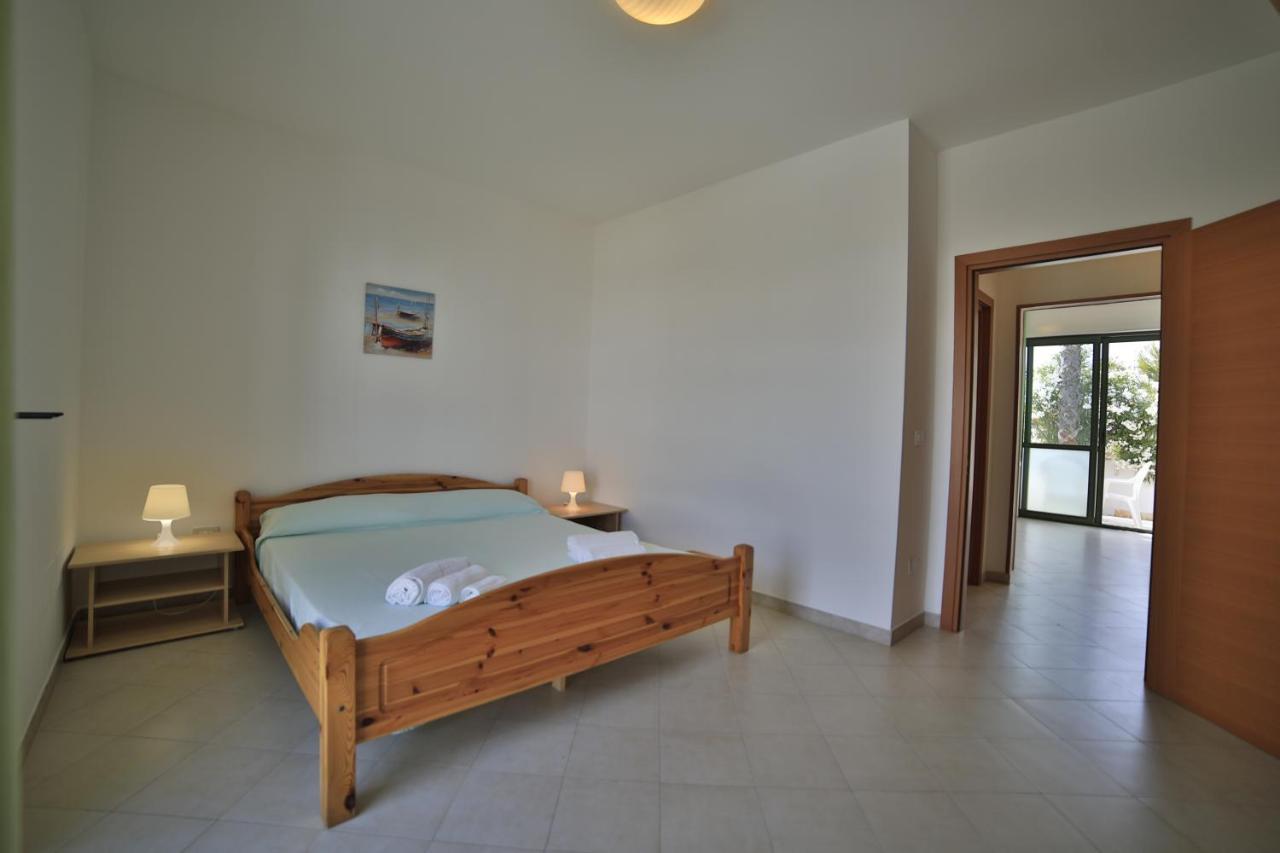 Residence Cala Verde マリーナ・ディ・マンカヴェルサ エクステリア 写真