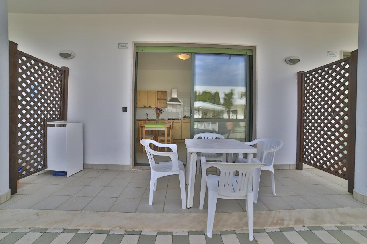 Residence Cala Verde マリーナ・ディ・マンカヴェルサ エクステリア 写真